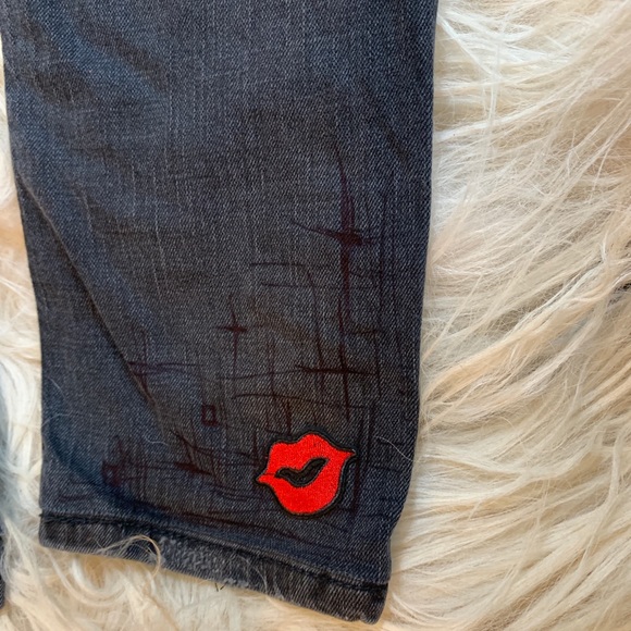 Upcycled vintage Levi’s grey patches Mongolian fur - Picture 6 of 8